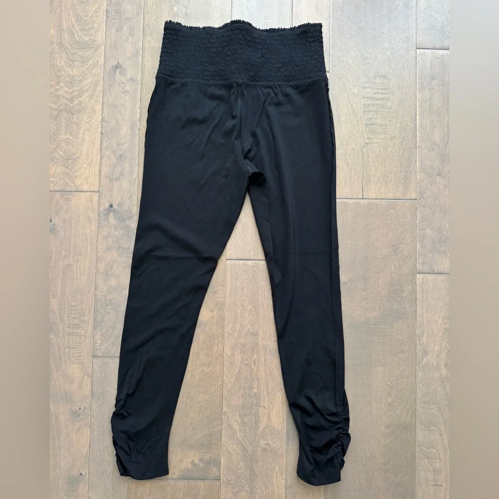 Free People Movement High-Rise Ankle Length Smock It To Me Baby Leggings